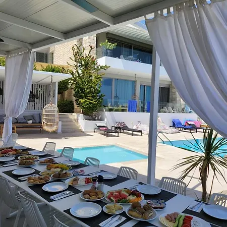 Made Of Blue Luxury Collection *