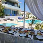 Made Of Blue Luxury Collection * Rethymno (Crete)
