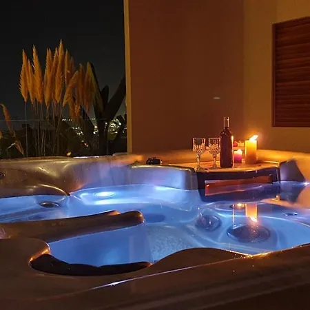 Made Of Blue Luxury Collection Retimno