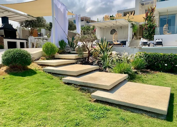 Made Of Blue Luxury Collection * Rethymno