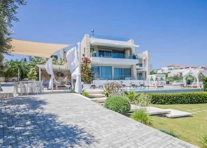 Villa Made Of Blue Luxury Collection Rétino