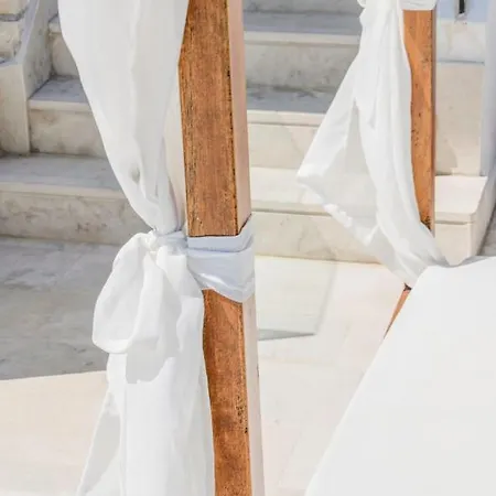 Made Of Blue Luxury Collection וילה