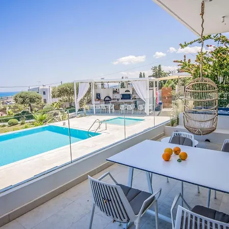 Made Of Blue Luxury Collection וילה