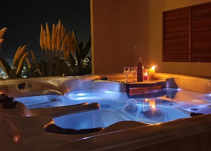 Made Of Blue Luxury Collection Ретимно