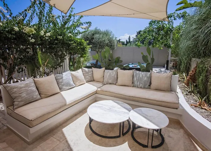 Вилла Made Of Blue Luxury Collection *